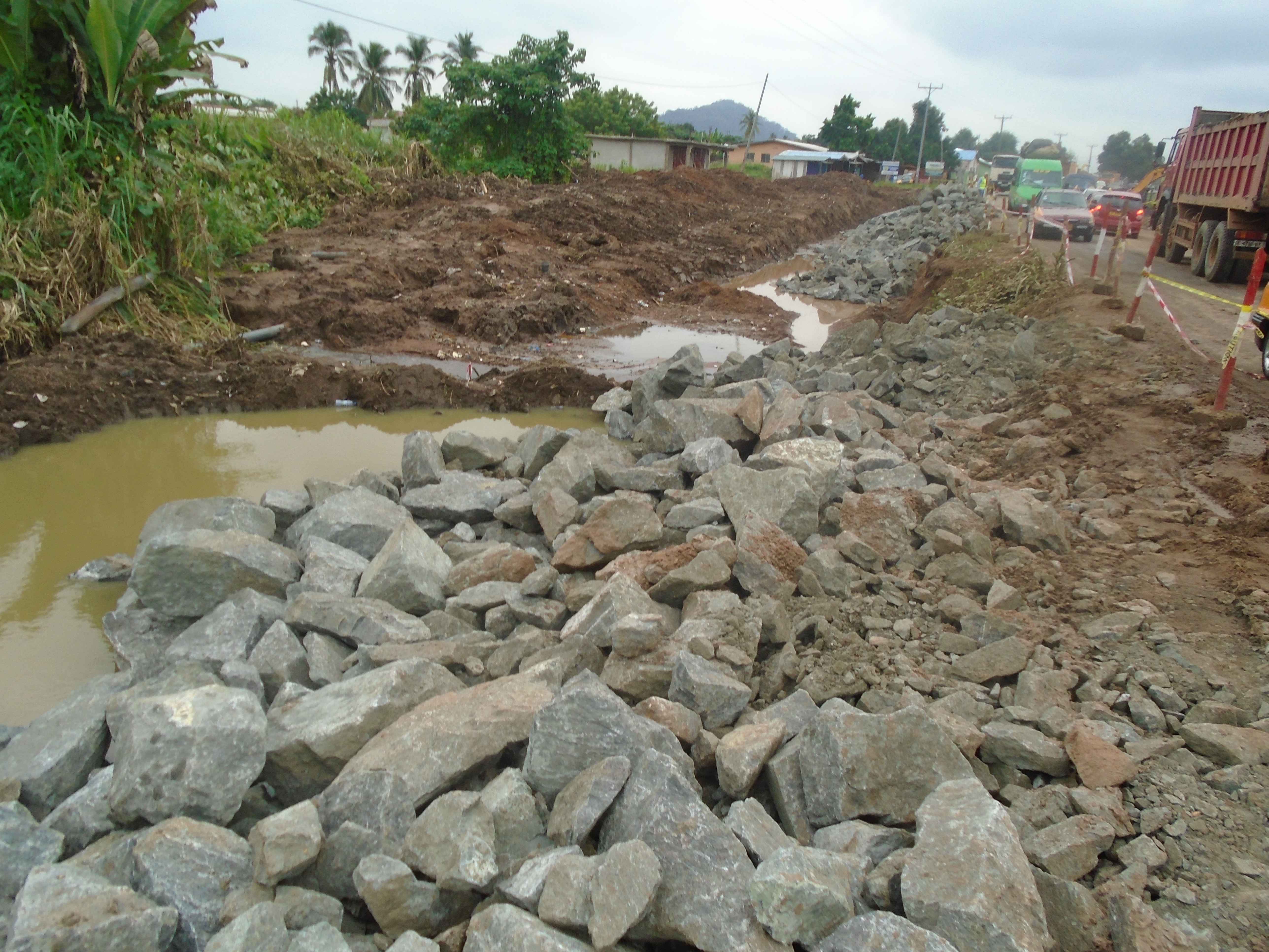 Dualization of Main Road, Ho