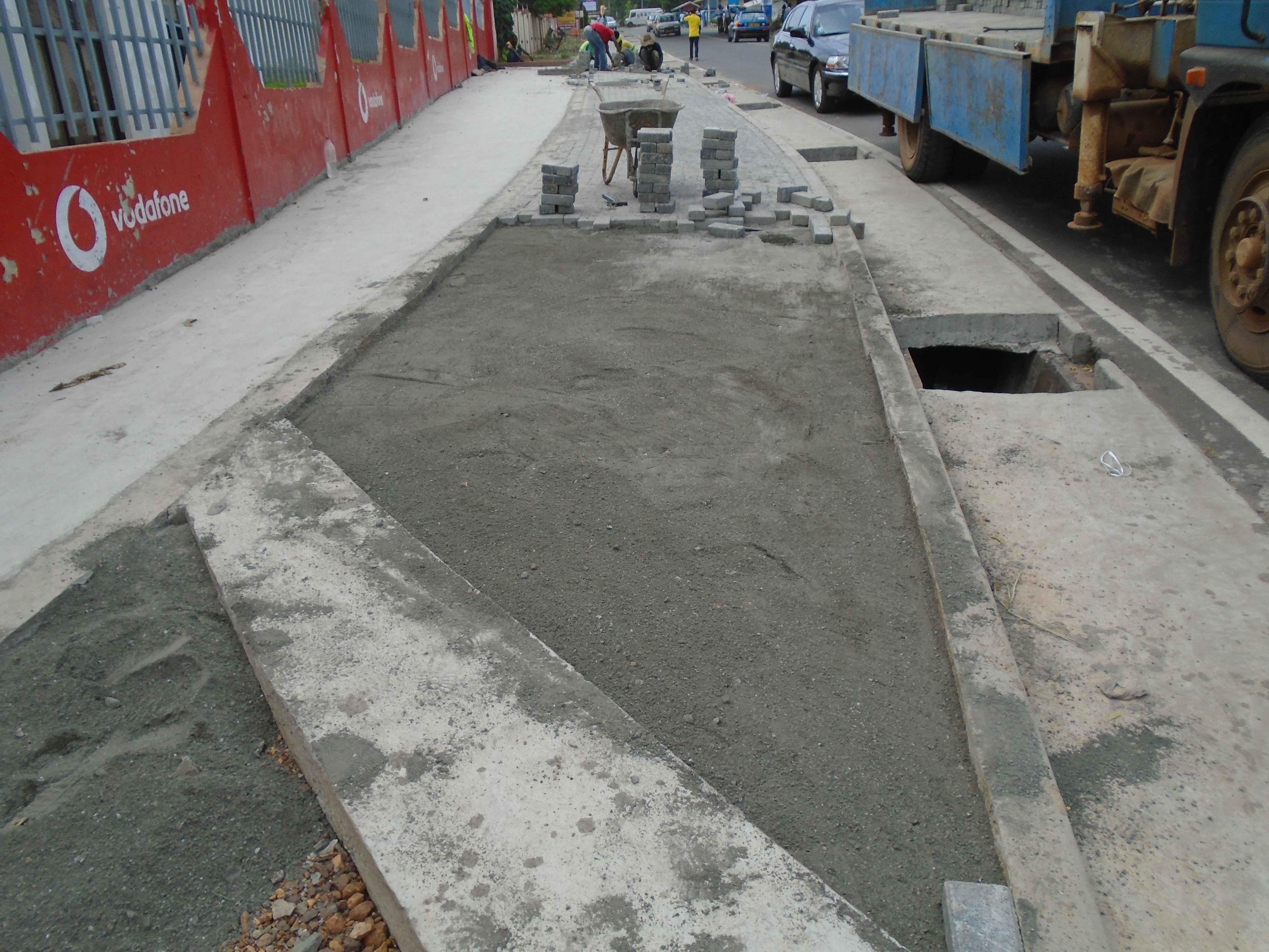 Dualization of Main Road, Ho