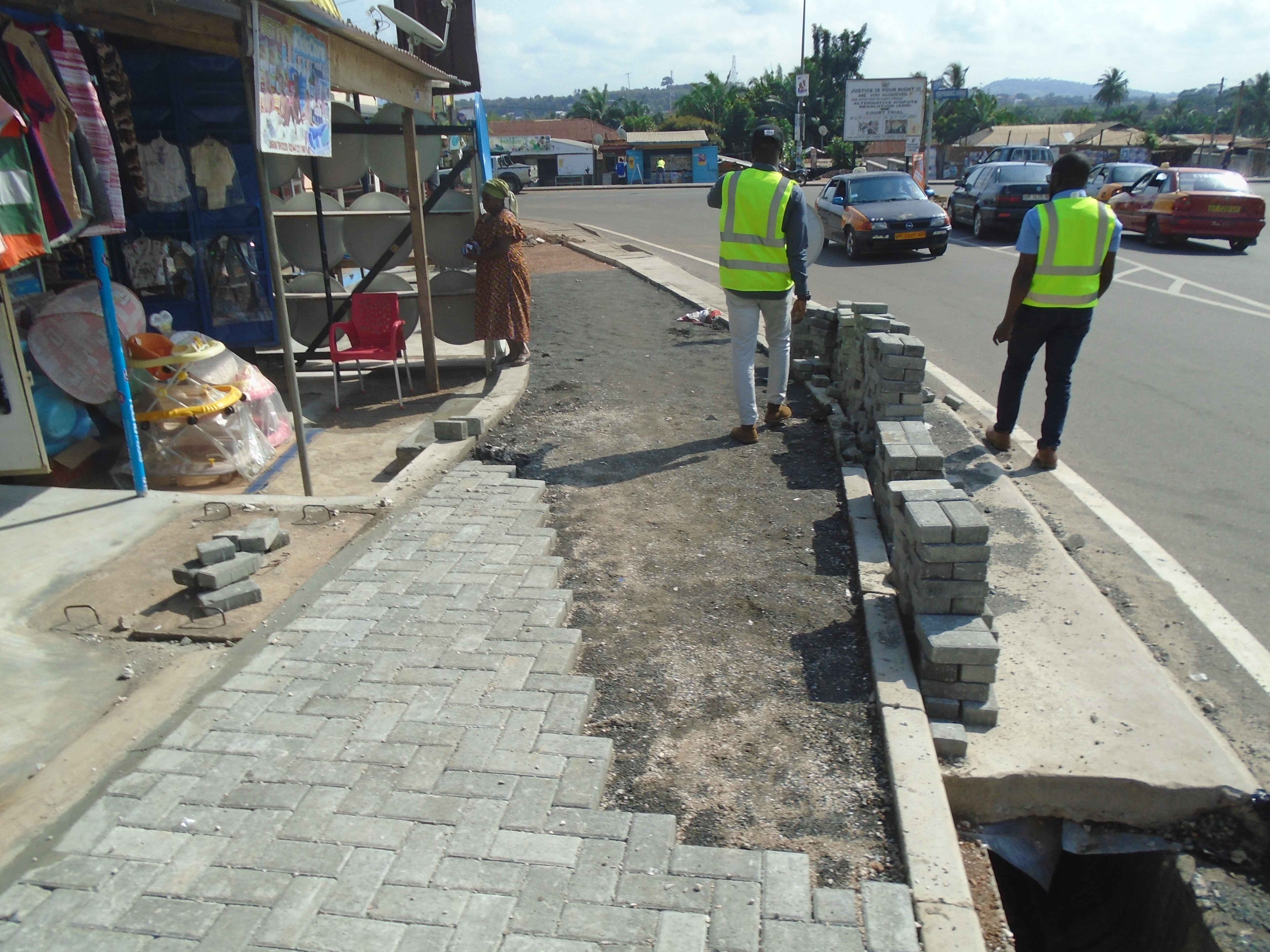 Dualization of Main Road, Ho