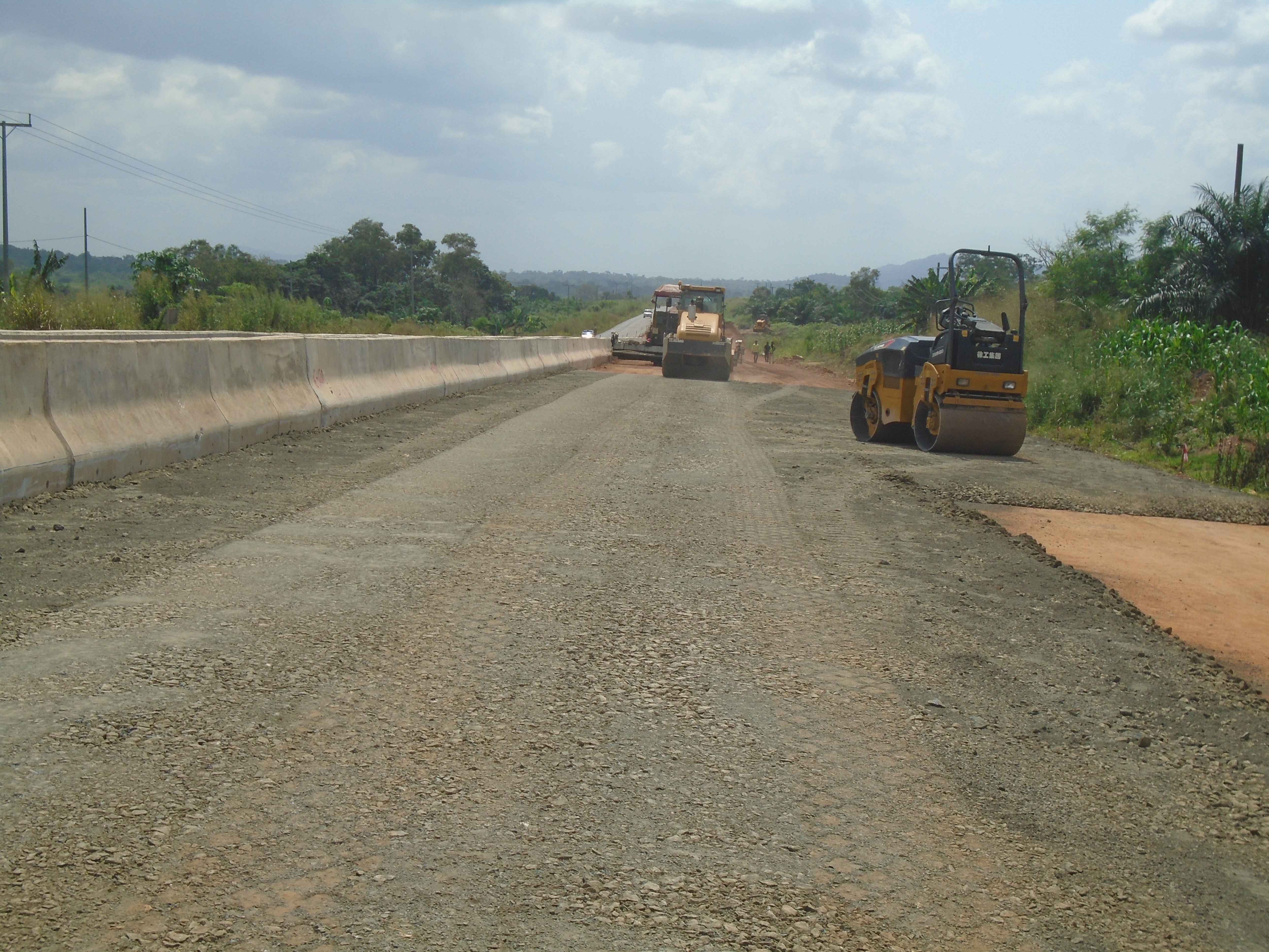 Dualization of Main Road, Ho